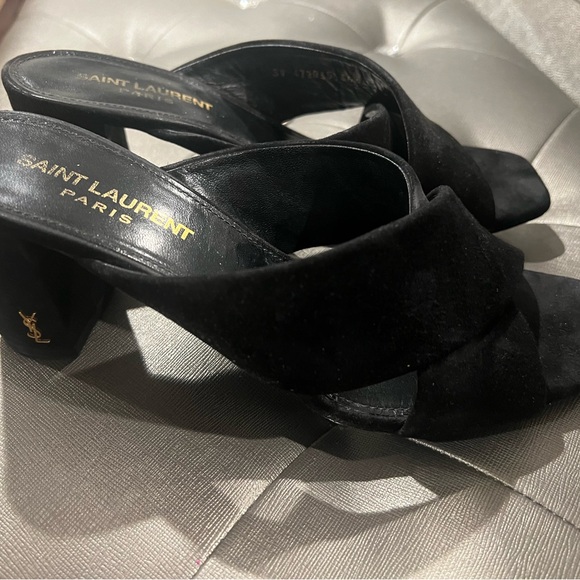 Authentic ysl block heel pumps - Picture 2 of 7